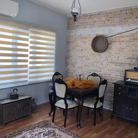 Apartmán Kaleici Merkezi Muhtesem Konum Genis Ev *