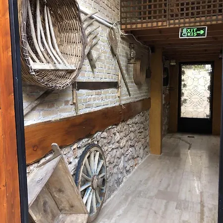 Kaleiçi Merkezi Muhteşem Konum Geniş Ev * Antalya