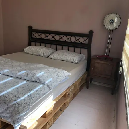 Apartment Kaleici Merkezi Muhtesem Konum Genis Ev