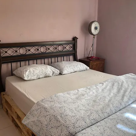 Kaleici Merkezi Muhtesem Konum Genis Ev Apartment Antalya