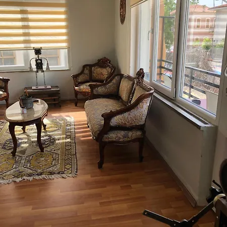 Kaleici Merkezi Muhtesem Konum Genis Ev Antalya