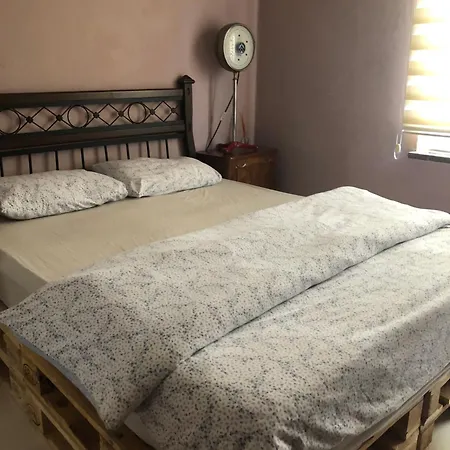 Kaleici Merkezi Muhtesem Konum Genis Ev Antalya