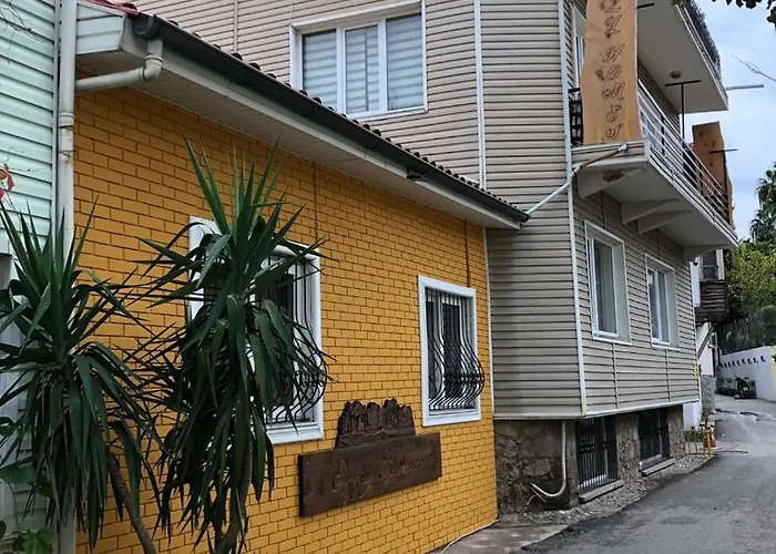 Апартаменты Kaleici Merkezi Muhtesem Konum Genis Ev Анталья